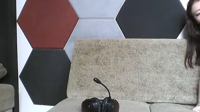 GabriellaManhaes's cam snapshot