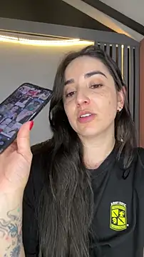 Vicky-Andrade live sex cam