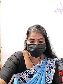 tamil_Sigappu_Roja's cam snapshot