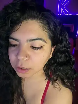 kimmiakiss22's cam snapshot