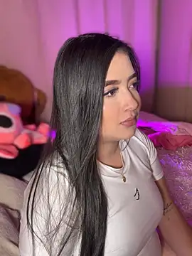 Emiily_Moore1's cam snapshot