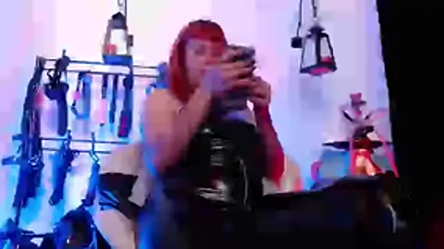 IvanaFetish's cam snapshot