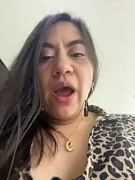 Iam__Cristal live sex cam