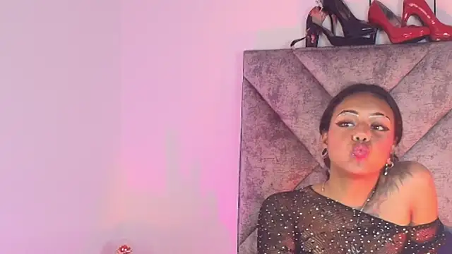 NYXHELLSQUEEN's cam snapshot