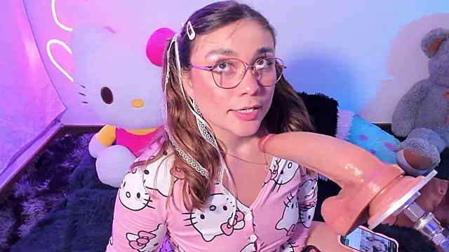 CassieBigass_'s cam snapshot