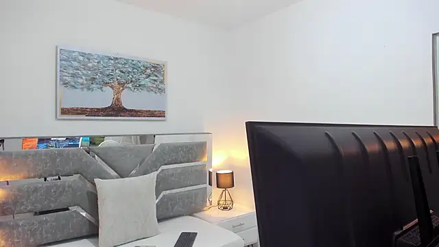 Slut_Milf_'s cam snapshot