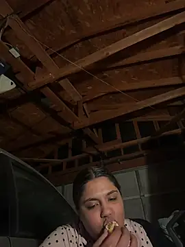 1n0nlythroat live sex cam