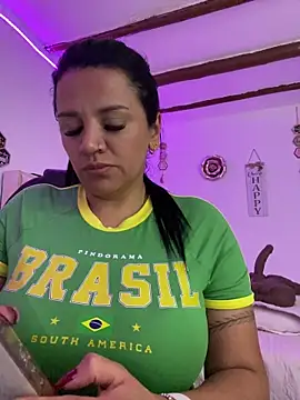 Milff_parkerrr's cam snapshot