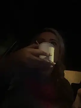 viktoria_davis_'s cam snapshot