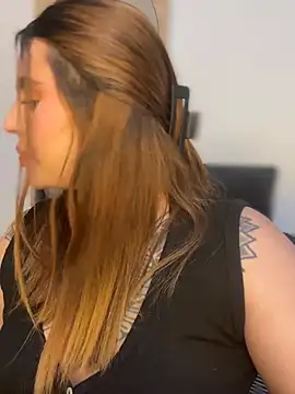 ValerieHilton's cam snapshot