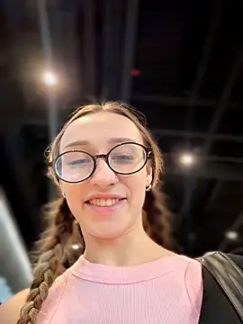 ElizaFi's cam snapshot