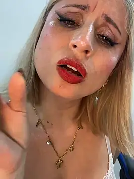 Adeline_1's cam snapshot