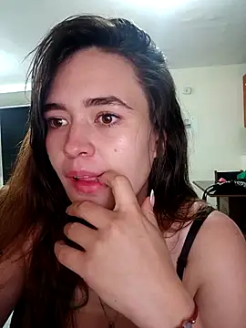 miss_berlyn's cam snapshot