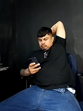 DickMasterfindom's cam snapshot