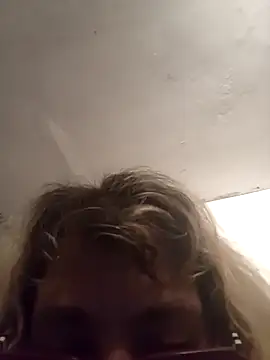 BlondieTami's cam snapshot