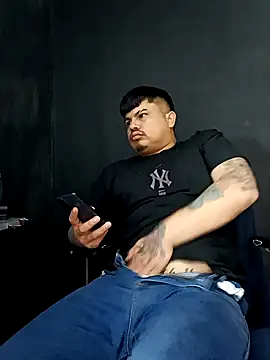 DickMasterfindom's cam snapshot