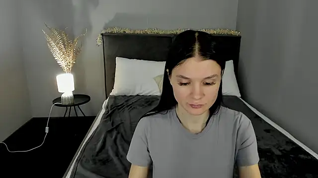 SkinyJoys's cam snapshot