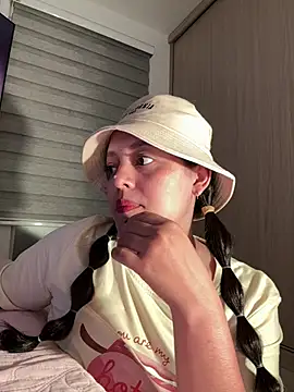 kenndall_21's cam snapshot