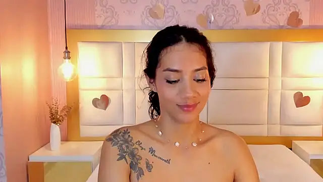 luna_hot_ass's cam snapshot