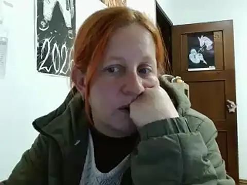 ViioletaMora live sex cam