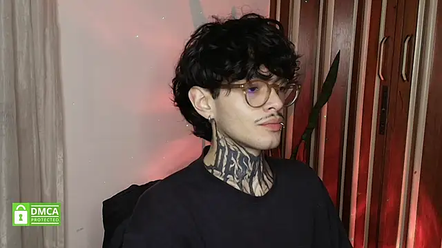 Bastiel_ live sex cam