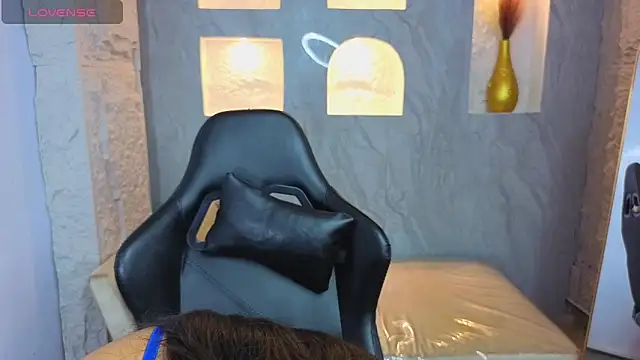 Ivony18_b's cam snapshot