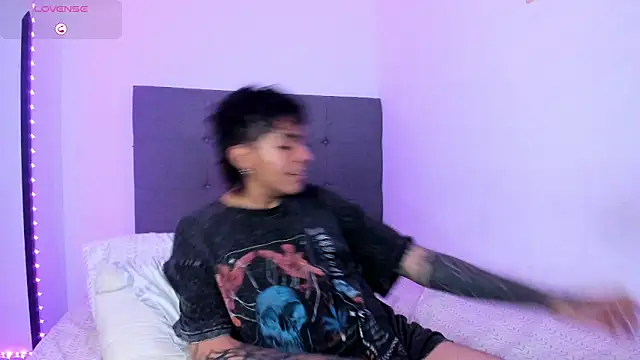 tessa__evans's cam snapshot