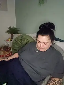 Saucy-Serenity's cam snapshot