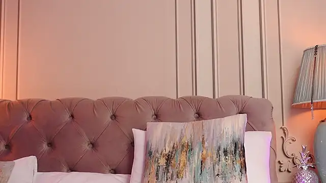 MayaVixxen's cam snapshot