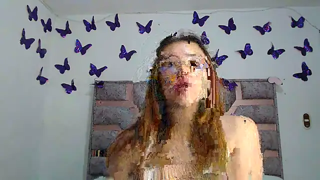 Anny-Fox's cam snapshot