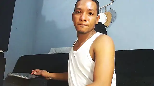 Grandeygruesa1 live sex cam