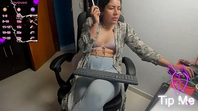 peanut_tangerine's cam snapshot