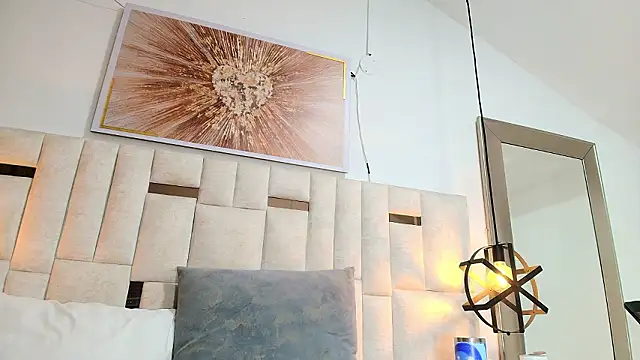 Sara_BigAss-'s cam snapshot