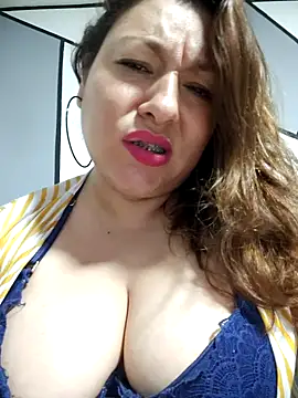 sakotodika's cam snapshot