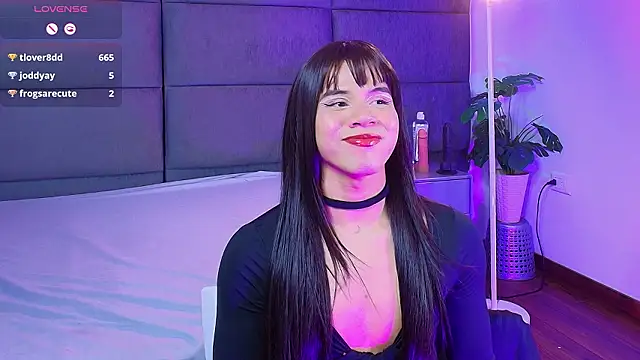 Slenna_Moon live sex cam