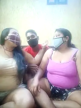 LoveOnStream's cam snapshot