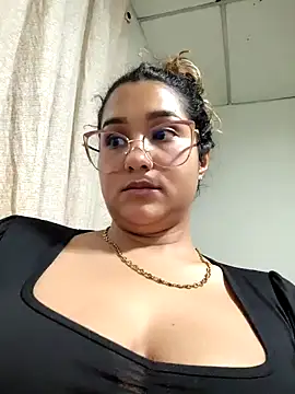 BrendaGirs live sex cam