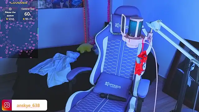 AnngelaSkye's cam snapshot