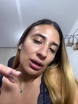 Megumi_Ivanov live sex cam