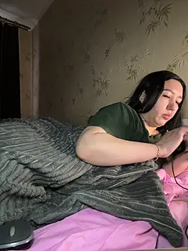 Naughtbaby_2025's cam snapshot