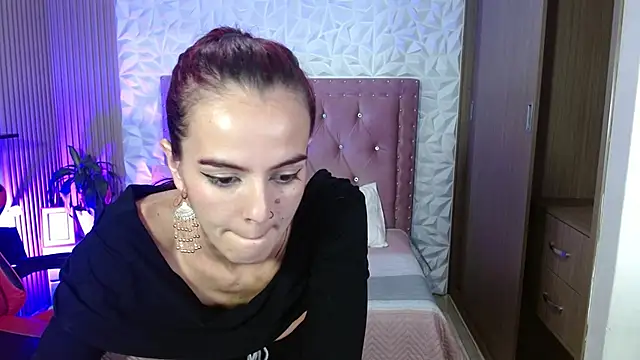 lia_cr1's cam snapshot