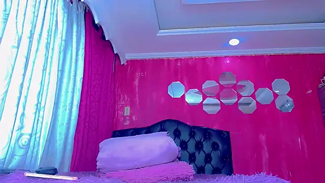 TiffanyMackensyy live sex cam