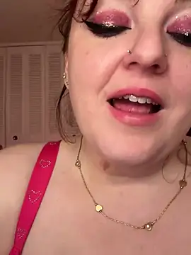 KittyCreamKisses's cam snapshot