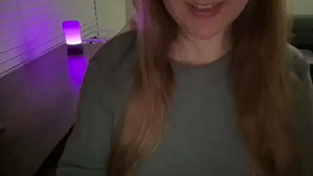 MollyJenson's cam snapshot