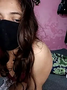 hiddennisha live sex cam