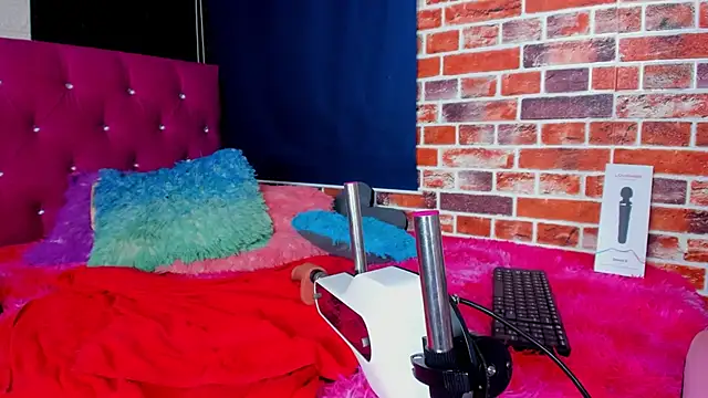 Nyraa_Rose_'s cam snapshot