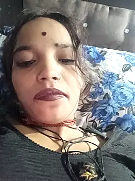 Bebby_-Doll live sex cam