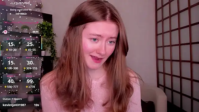 KateCuddle's cam snapshot