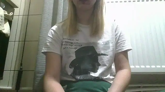 dirty_sasha00's cam snapshot