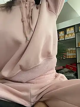 Ruby_bear live sex cam